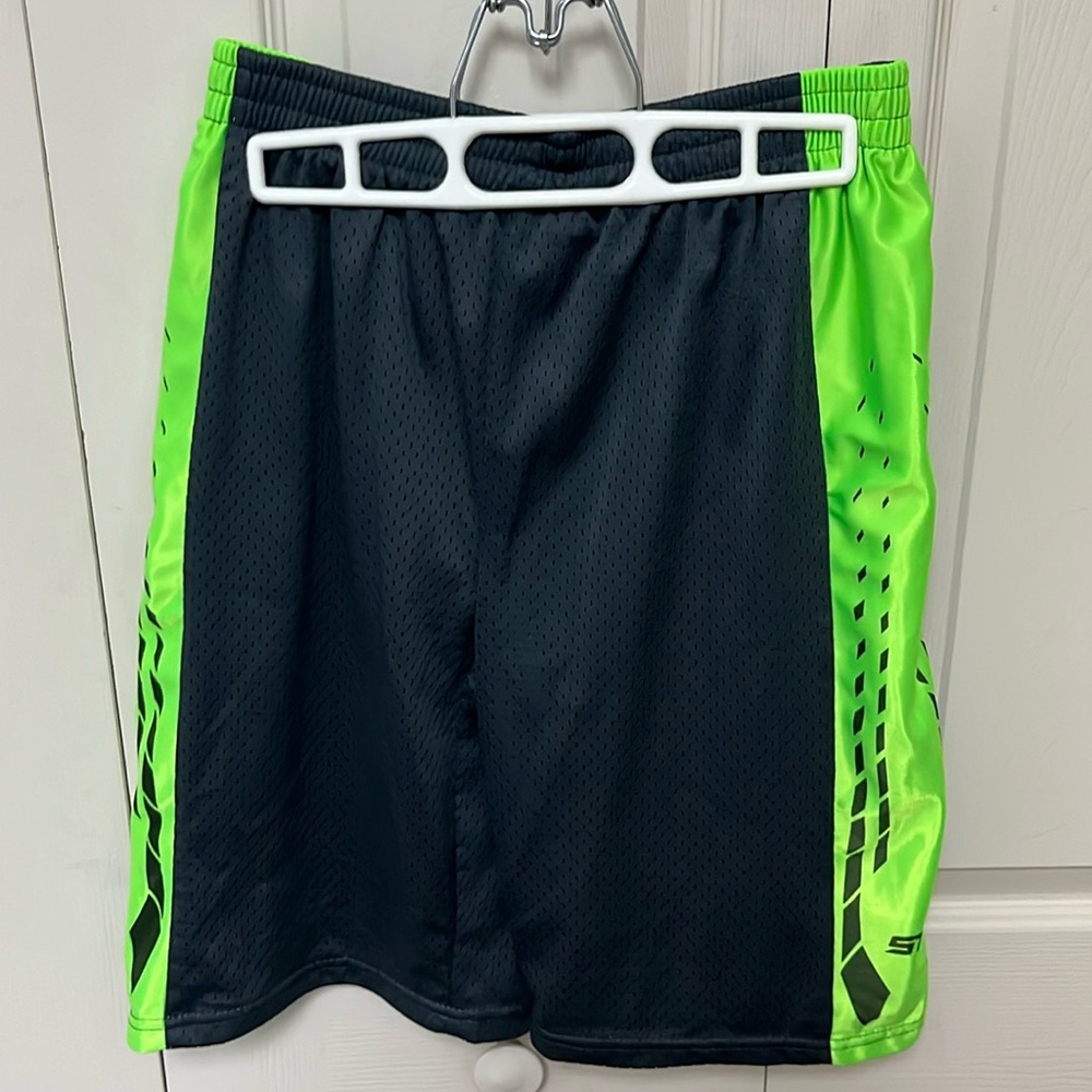 STX Boys L athletic shorts, excellent preowned condition.